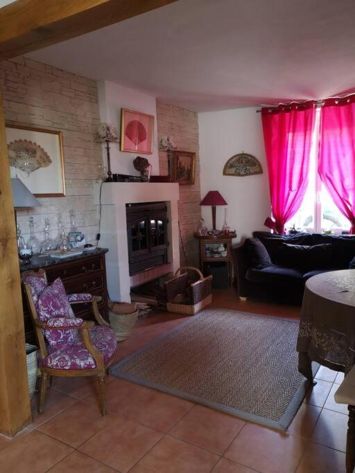 Au Coeur De Mortagne, Un Balcon Sur Le Perche Villa Exterior photo